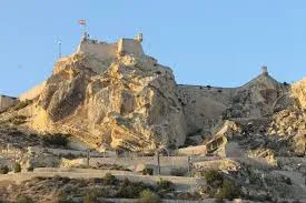 Castillo Santa Bárbara Patrona de los Pirotecnicos Alicante